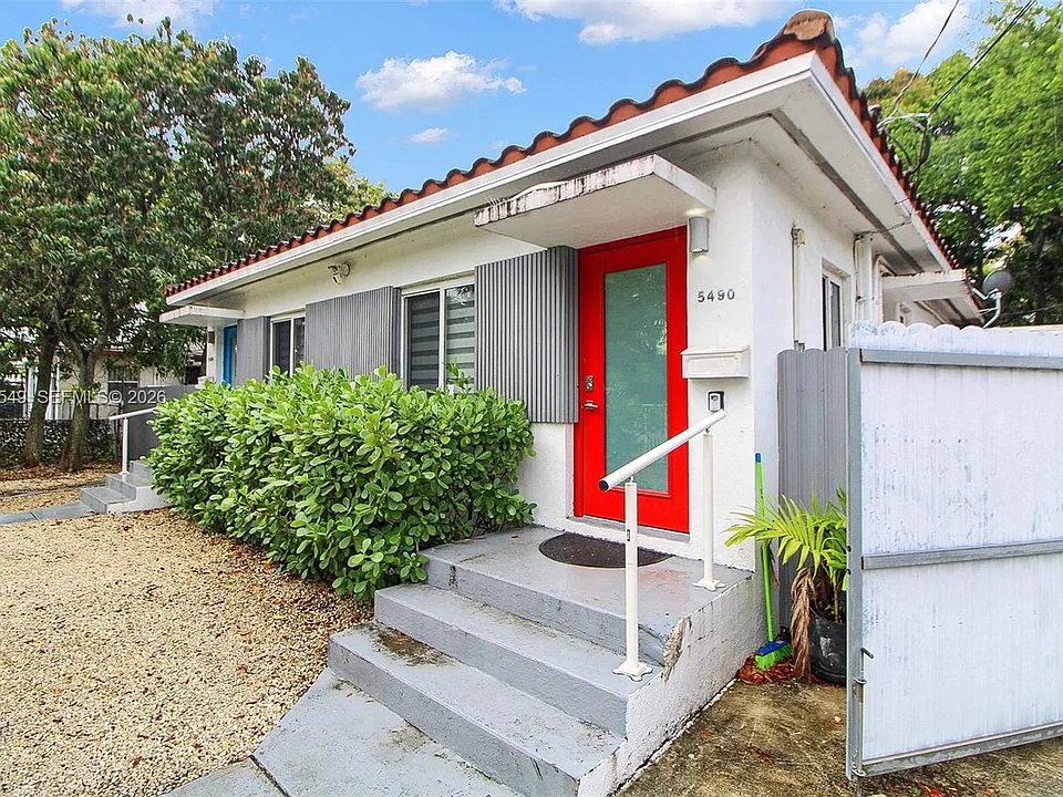 5478 NW 1st Ave #5490