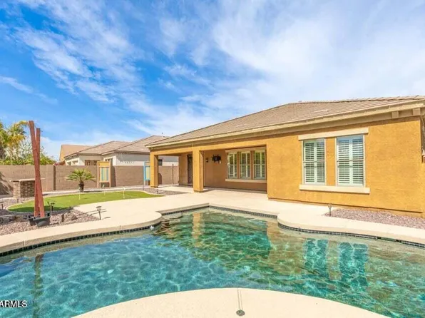 15369 W WESTVIEW Drive, Goodyear, AZ 85395
