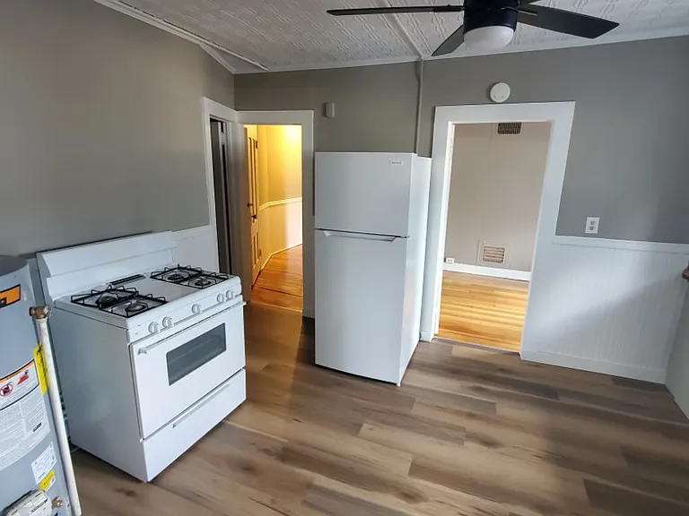 103 Main St #2A — Photo 3