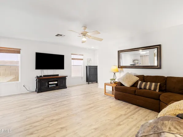 11612 W LEE Lane, Youngtown, AZ 85363