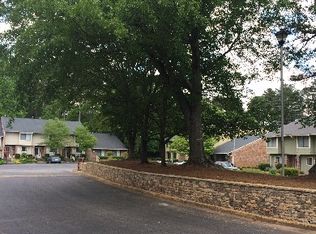 2041 Powers Ferry Trce, Marietta, GA 30067