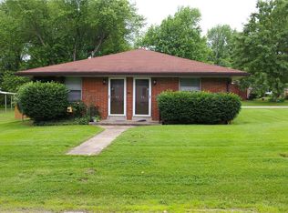 73 Southern Dr, Belleville, IL