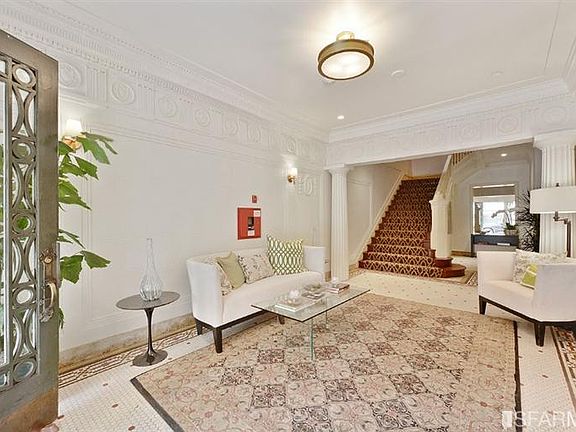 5th image of 2730 Sacramento St