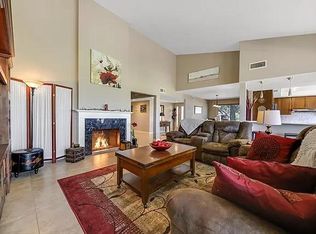 2 Palomas Dr, Rancho Mirage, CA 92270