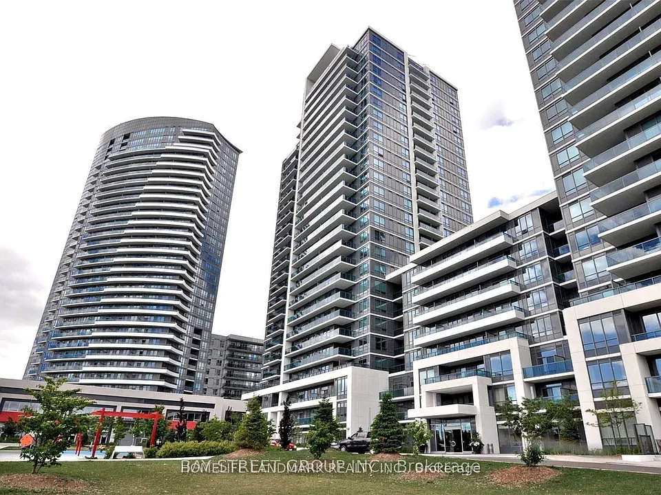 7165 Yonge St #2210