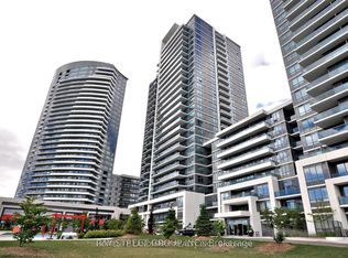 7165 Yonge St #2210, Markham, ON L3T 0C9