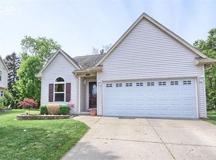 614 Heritage Cir, Fenton, MI 48430