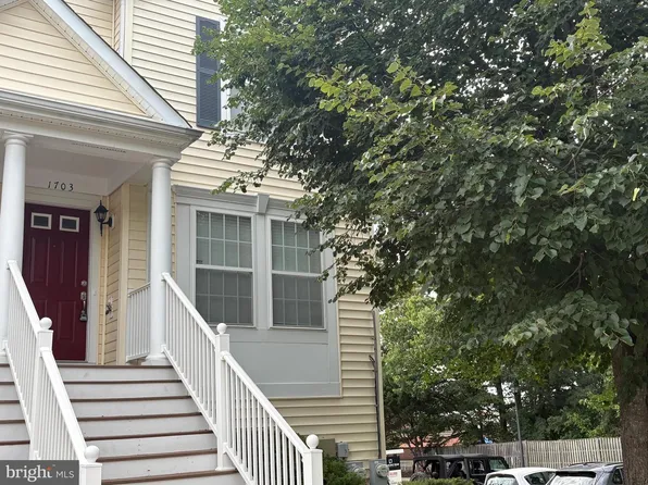1703 Fallowfield Ct, Crofton, MD 21114