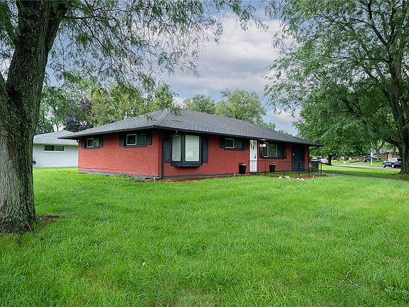 4th image of 4689 Loxley Dr