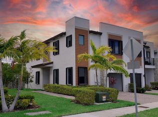 20610 NE 2nd Ct, Miami, FL 33179