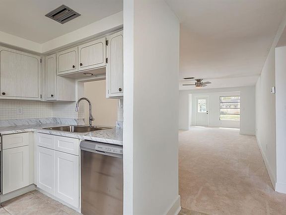 5th image of 4347 RUSTIC DRIVE #4347