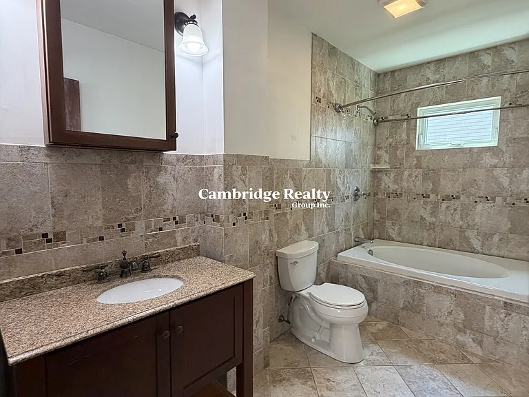 38 Chipman St — Photo 10