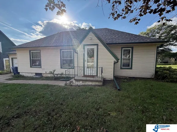 247 Park St, Syracuse, NE 68446