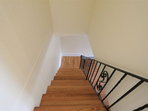 2 Central St