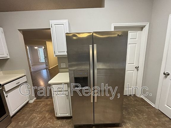 5th image of 7301 Dowdy Dr