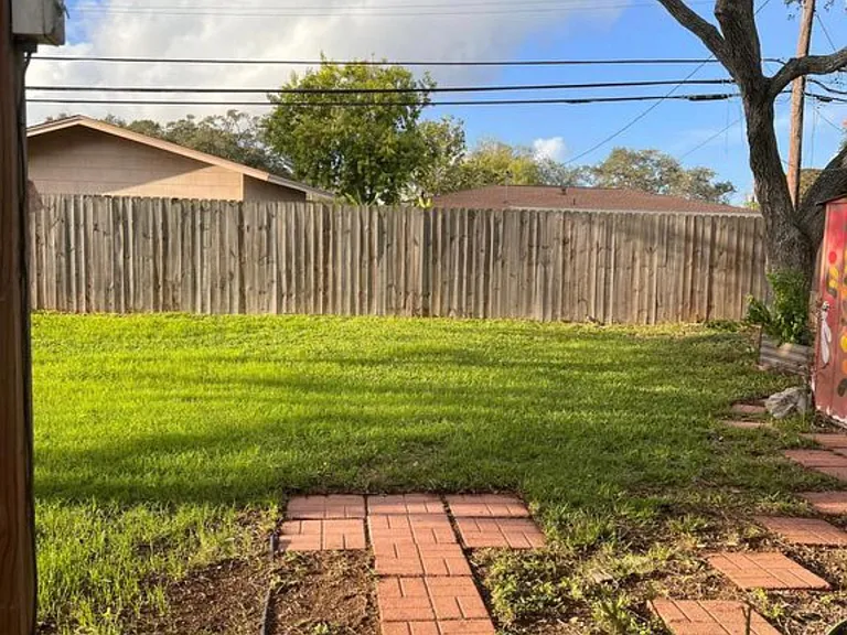 930 Barracuda Pl — Photo 30