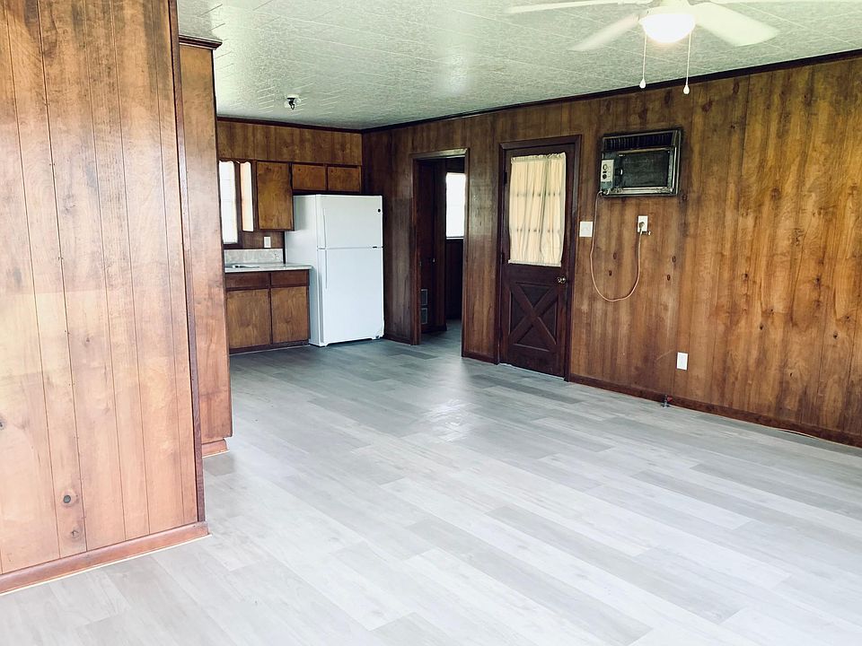 2nd image of 1236 Banker Rd #B
