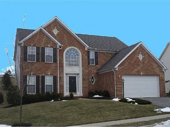 2nd image of 12 Hollow Creek Cir