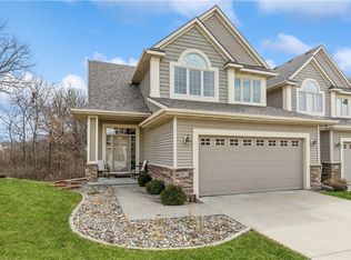 3933 140th St, Urbandale, IA 50323