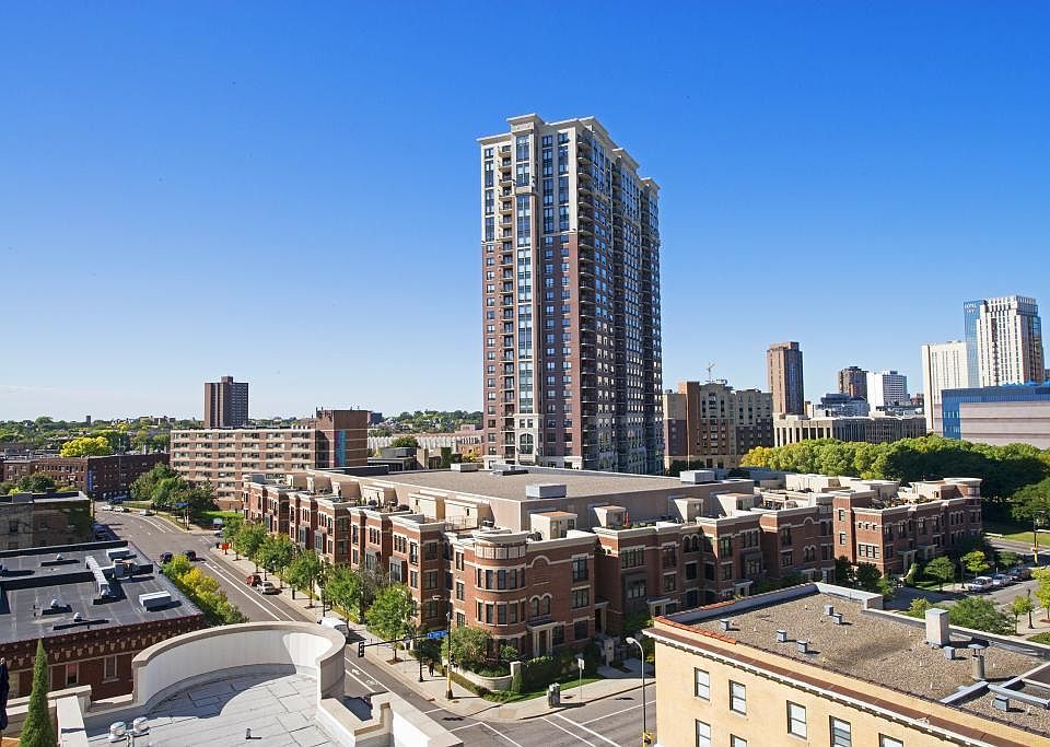 1st image of 500 E Grant St APT 1710