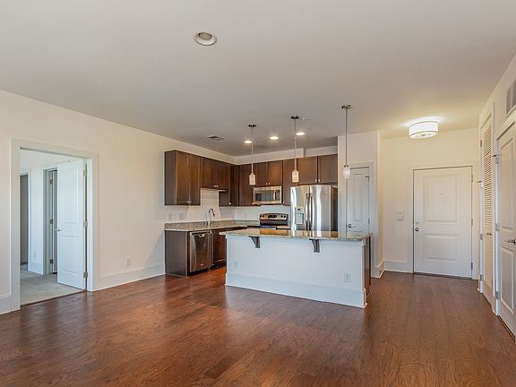 5th image of 700 Finsbury St APT 304