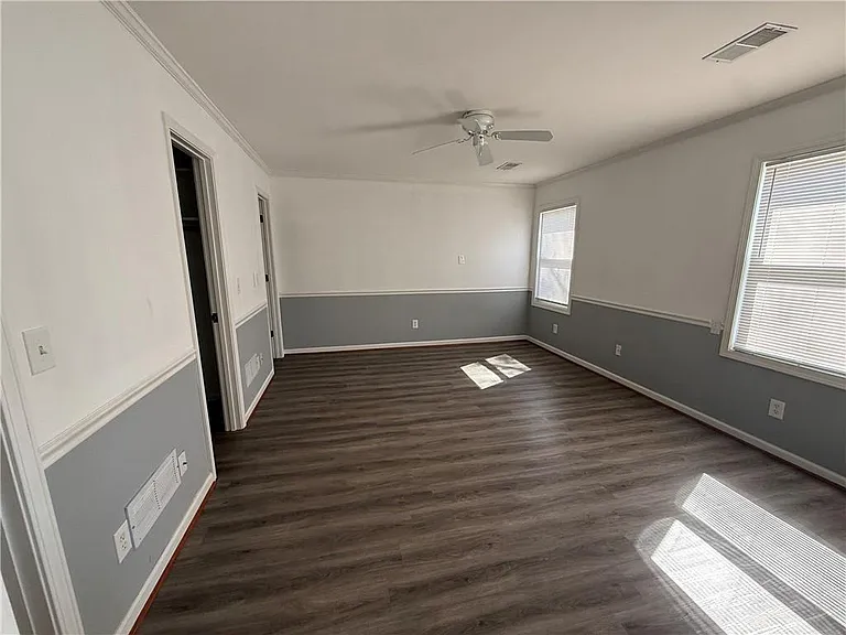 3815 Samia Ct — Photo 9