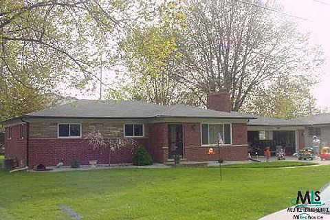 1st image of 26625 N Campau Ln