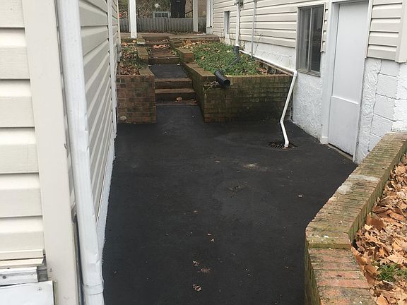 3rd image of 3548 Gordon Ave