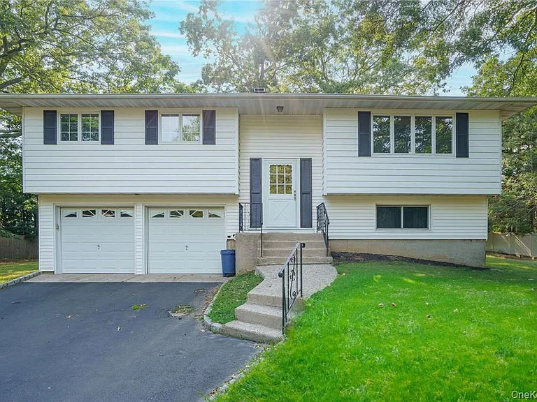 30 Clematis St — Photo 1