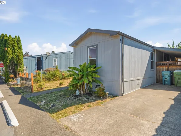301 E Columbia Dr Unit 68, Newberg, OR 97132