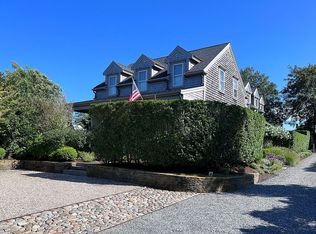 4 Piccadilly Rd, Nantucket, MA 02554
