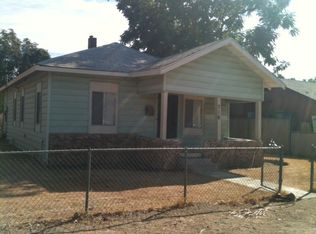 716 Faller Ave, Sanger, CA 93657