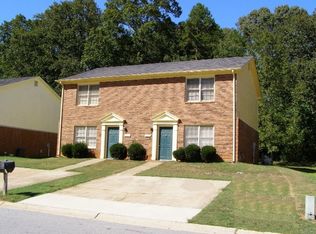 5229 Ridge Forest Dr, Stone Mountain, GA 30083