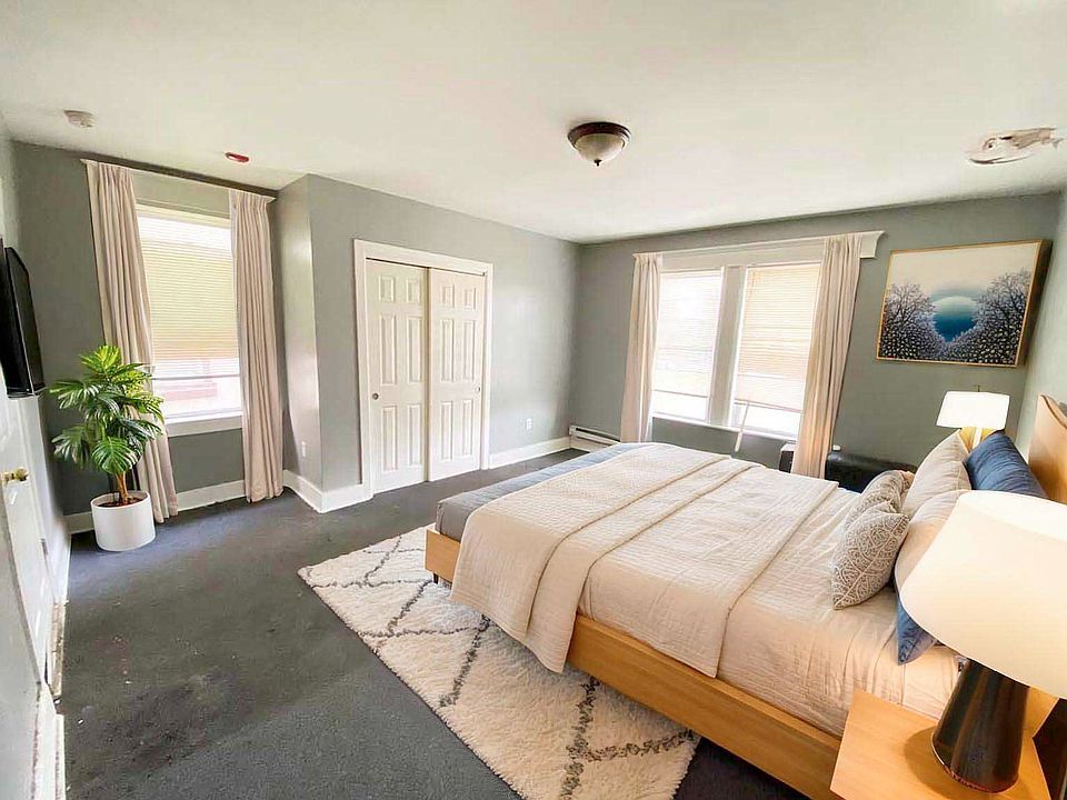 1st image of 408 E Roosevelt Blvd Floor 2