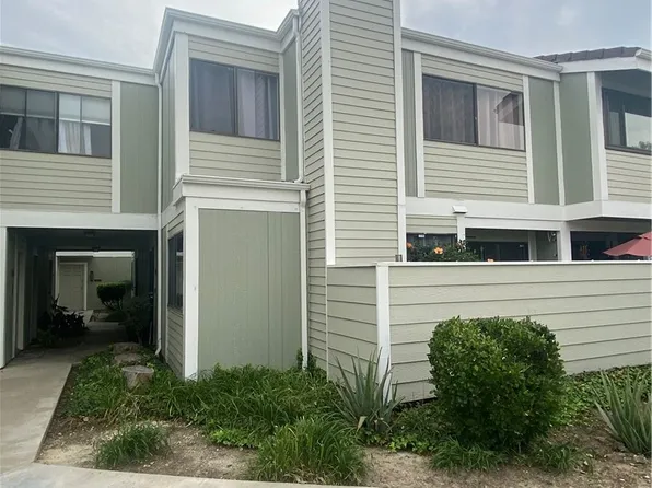 27121 Crossglade Ave Unit 4, Santa Clarita, CA 91351