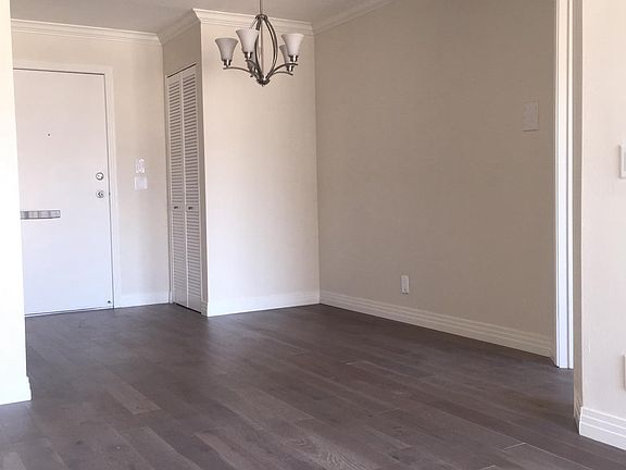 4th image of 350 S Catalina St APT 109