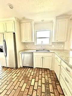 2810 Marmon Dr — Photo 7