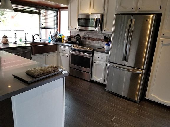 5th image of 2293 Emerson Pl