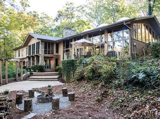 1034 25th Avenue Dr NW, Hickory, NC 28601