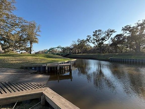 2nd image of 31810 Amberjack Dr