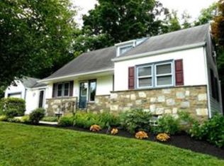 2495 Dale Rd, Huntingdon Valley, PA 19006