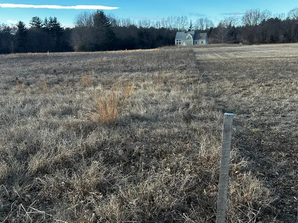 LOT 3 Pomeroy Meadow Rd, Southampton, MA 01073