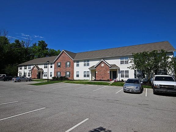 3rd image of 5572 Wind Drift Dr