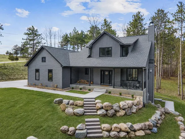 N8723 1207th St, River Falls, WI 54022