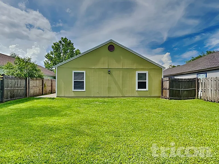3099 Wavering Ln — Photo 17