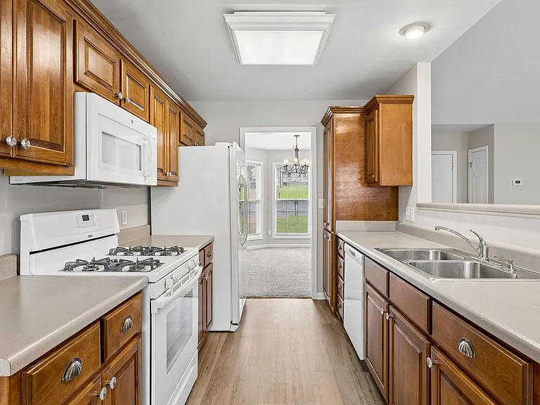 3106 Jeffrey Ct — Photo 24