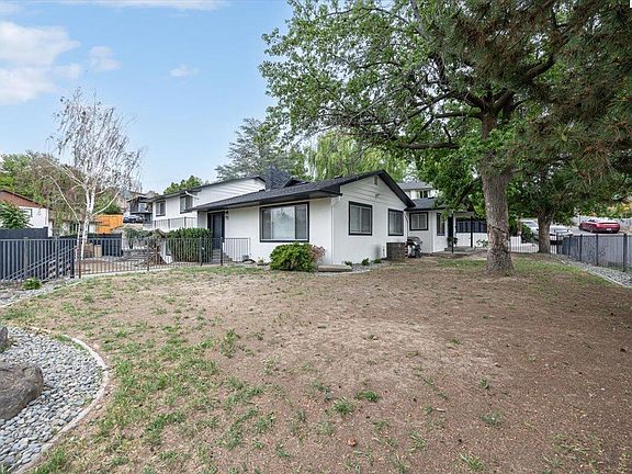 5th image of 621 Hamilton Dr