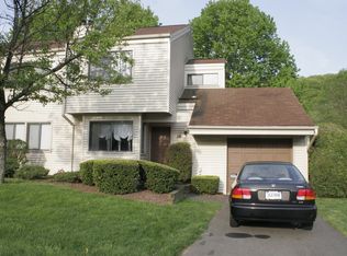 36 Natureview Trl, Bethel, CT 06801