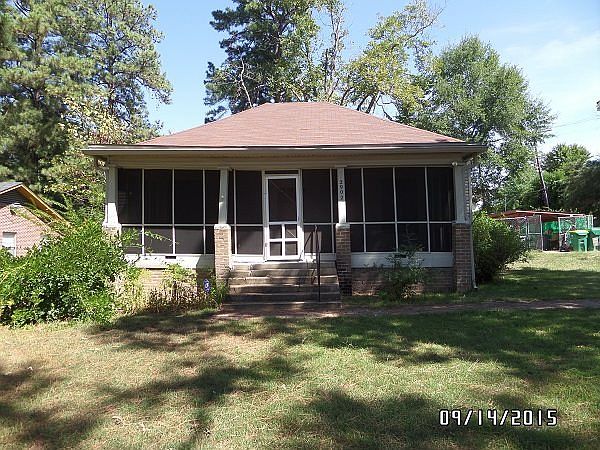 1st image of 2902 Texas Blvd