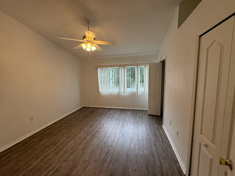 30233 Lacledes Ln — Photo 21
